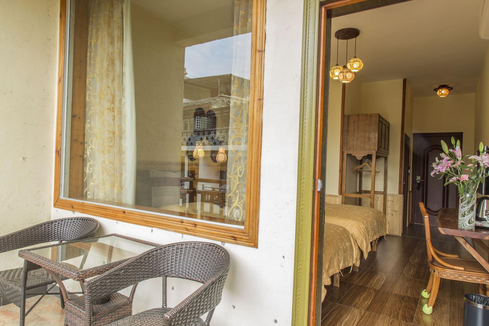 Snow Lion Riverside Resort Яншо Экстерьер фото
